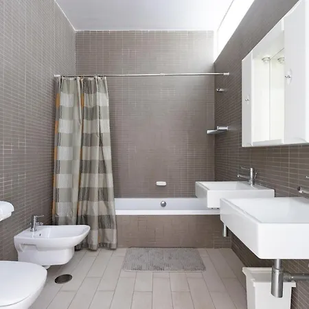 Hemeras Boutique Homes - Exclusive 5min Walk From Playa Del Duque 别墅