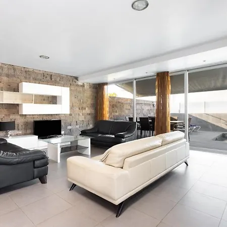 Hemeras Boutique Homes - Exclusive 5min Walk From Playa Del Duque